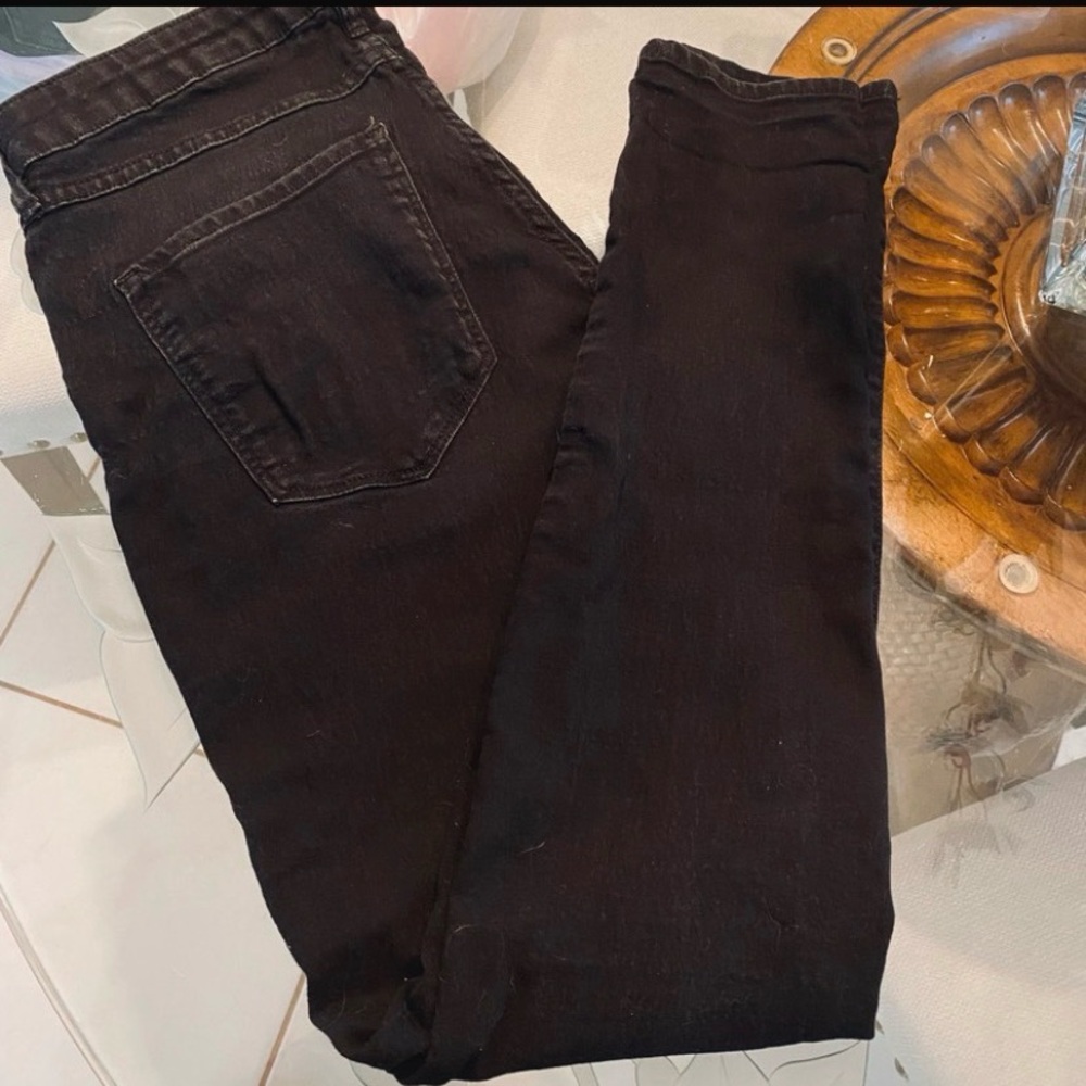 H&M Super Skinny Low Waist Jeans in Black